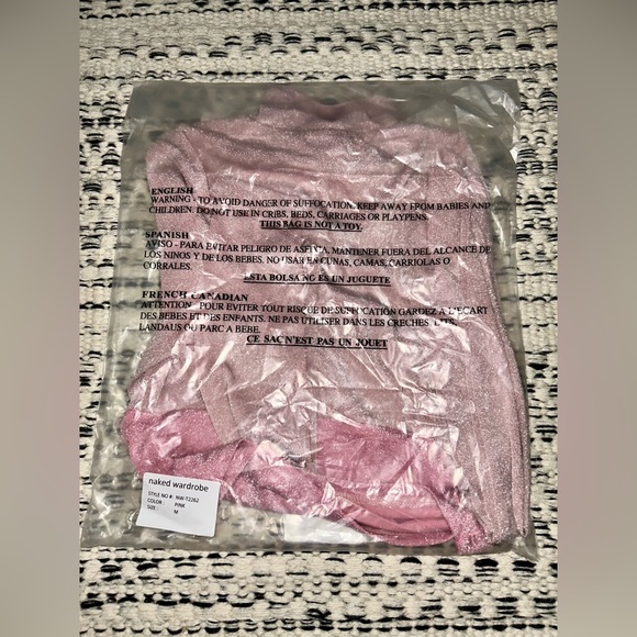 🆕 2/$60 NWT Naked Wardrobe | Long Sleeve Mock Neck Crop Top | Pink Sparkles - Picture 9 of 11